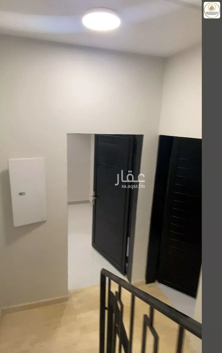 دور للبيع في شارع خريص, حي النظيم, مدينة الرياض, منطقة الرياض 7