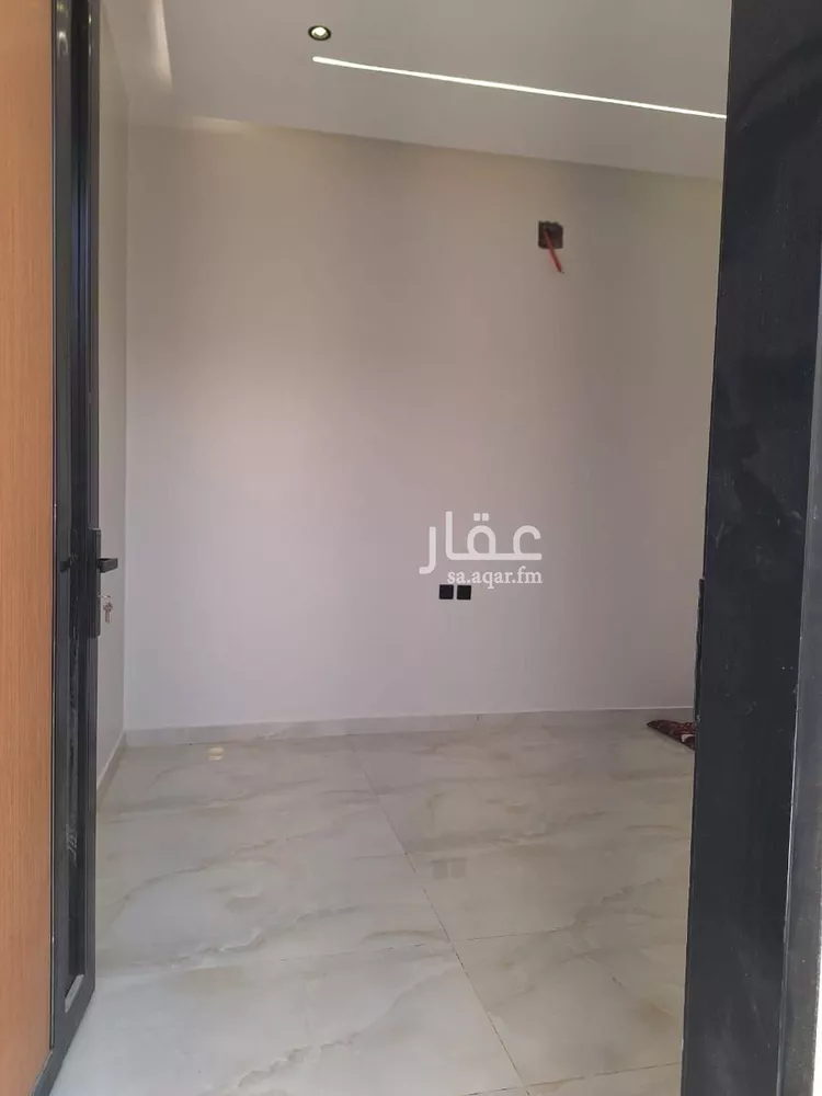 Floor for Sale in Riyadh An Nadhim 15