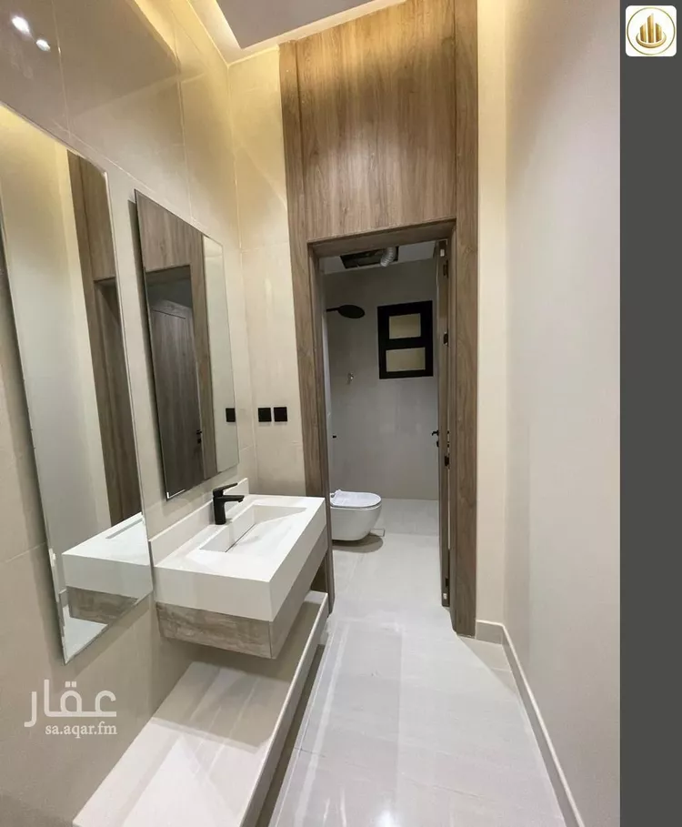 Floor for Sale in Riyadh Al Janadriyah 8