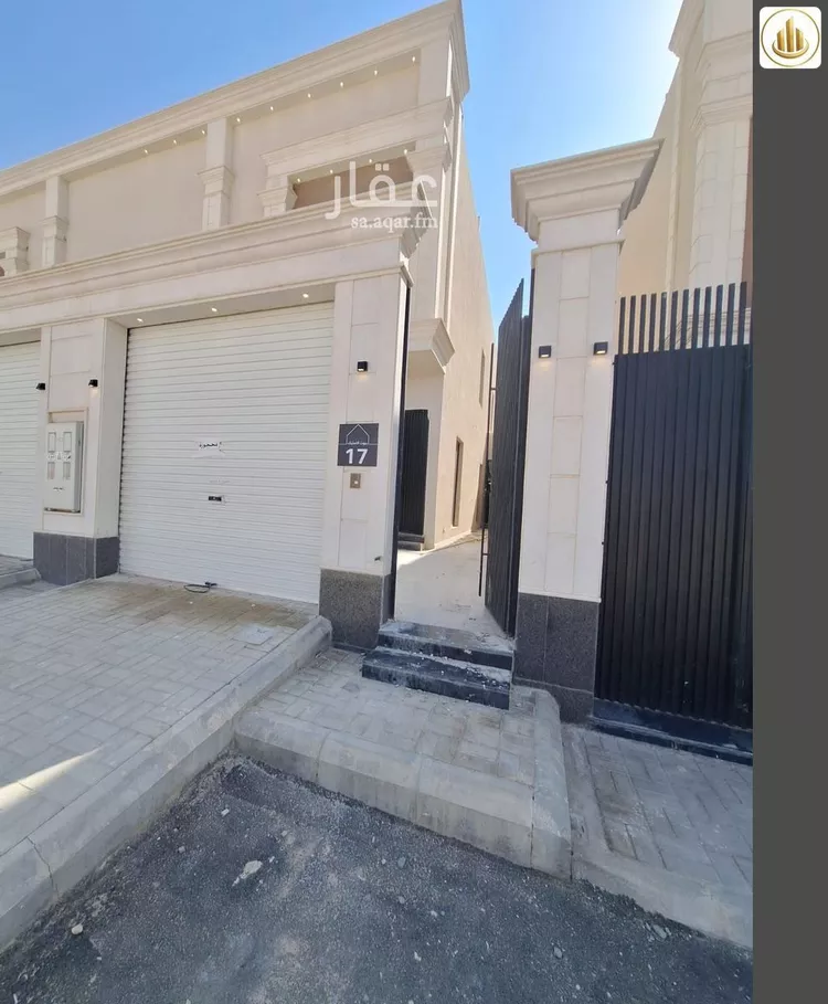 Floor for Sale in Riyadh Al Janadriyah 9