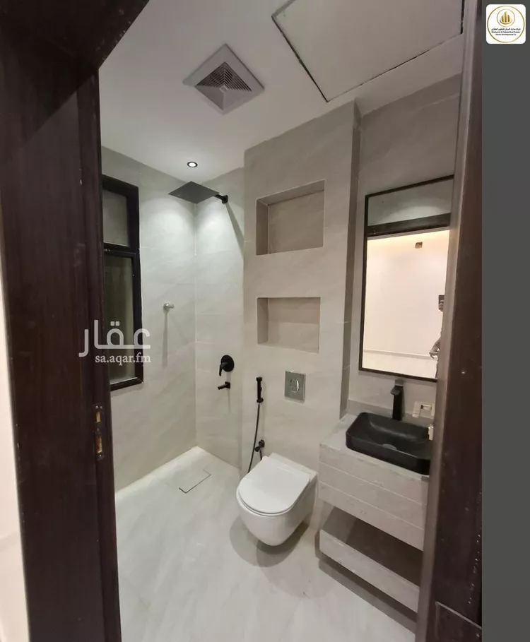شقة للبيع في شارع غصون, حي الجنادرية, مدينة الرياض, منطقة الرياض 8