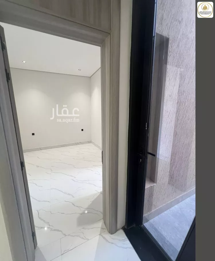 شقة للبيع في شارع الشيخ خليفة بن حمد ال ثاني, حي المعيزيلة, مدينة الرياض, منطقة الرياض صورة 5