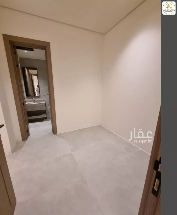 دور للبيع في شارع طريق السلطان قابوس بن سعيد, حي المعيزيلة, مدينة الرياض, منطقة الرياض 9