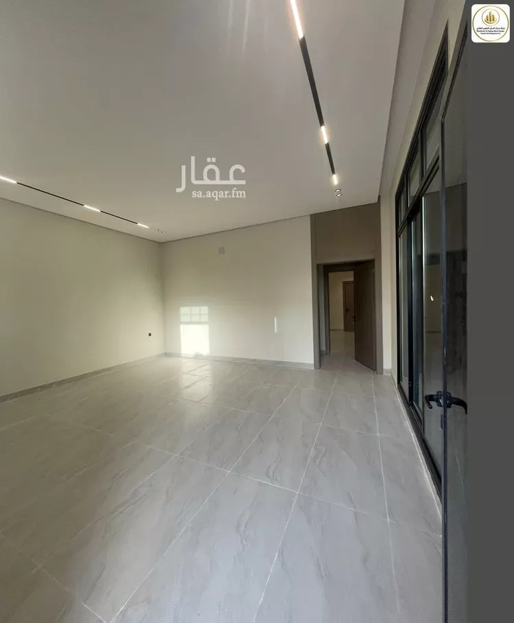 فيلا للبيع في شارع الضياء, حي الجنادرية, مدينة الرياض, منطقة الرياض 18