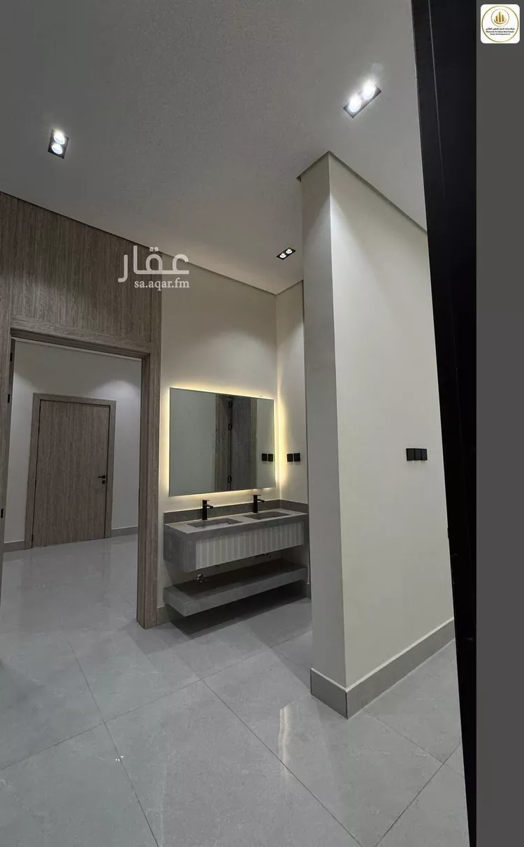 دور للبيع في شارع أبي عطاء العطاردي, حي المعيزيلة, مدينة الرياض, منطقة الرياض 10