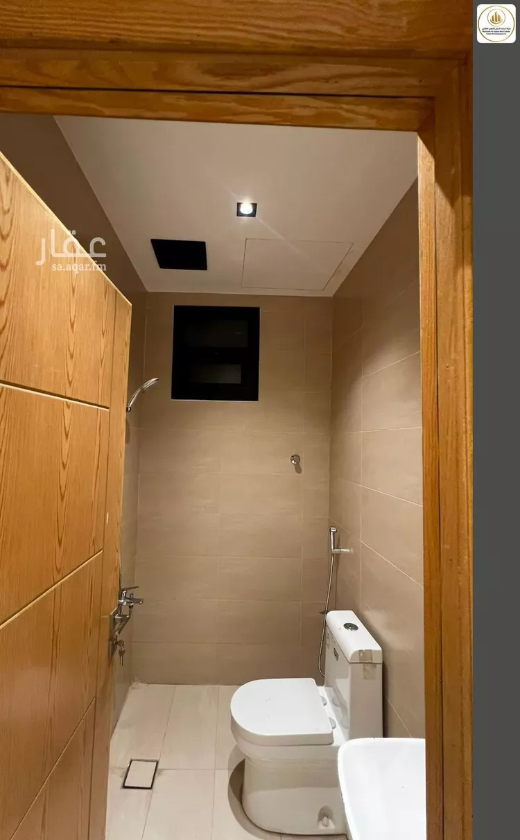 Floor for Sale in Riyadh Al Qadisiyah