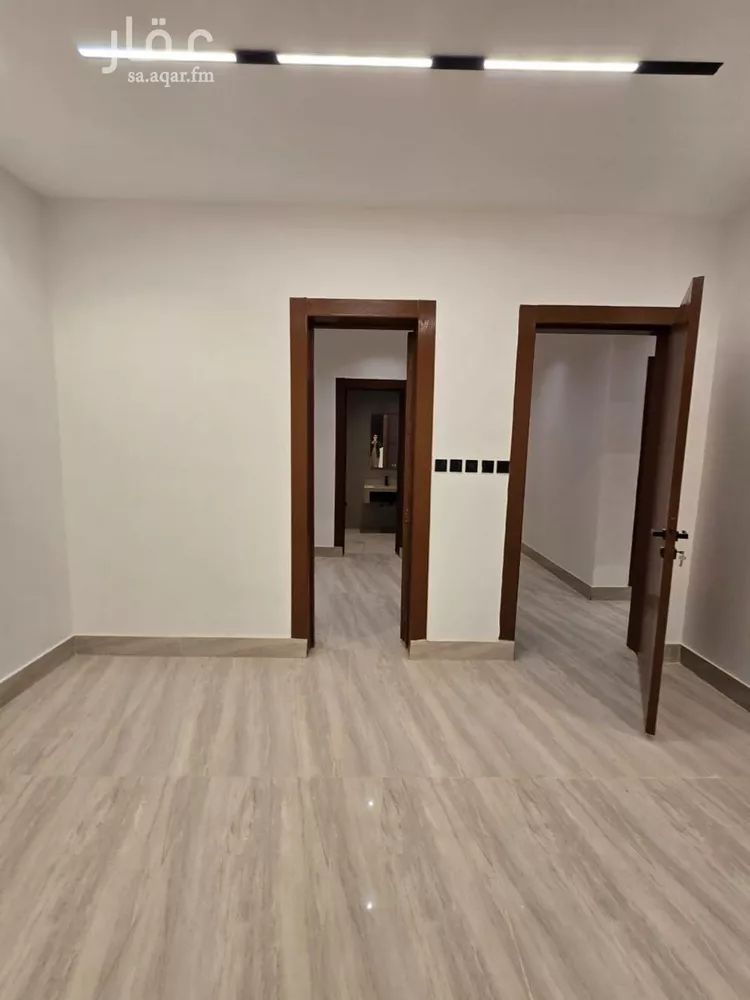 شقة للبيع في شارع الضياء, حي الجنادرية, مدينة الرياض, منطقة الرياض 6