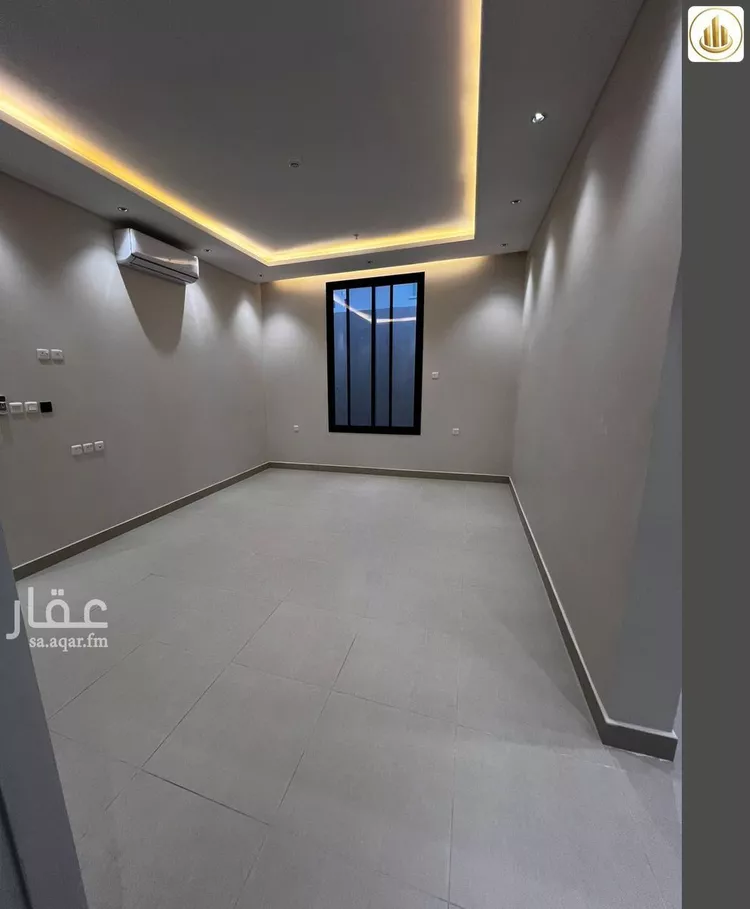 Floor for Sale in Riyadh Al Janadriyah 11