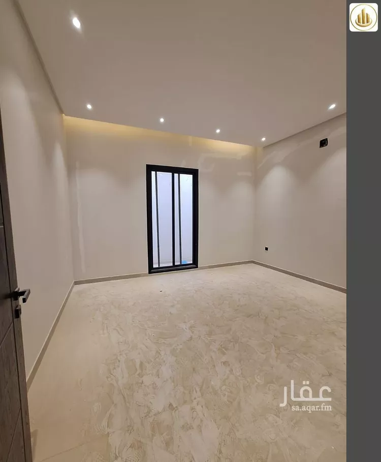 Floor for Sale in Riyadh Al Janadriyah 12