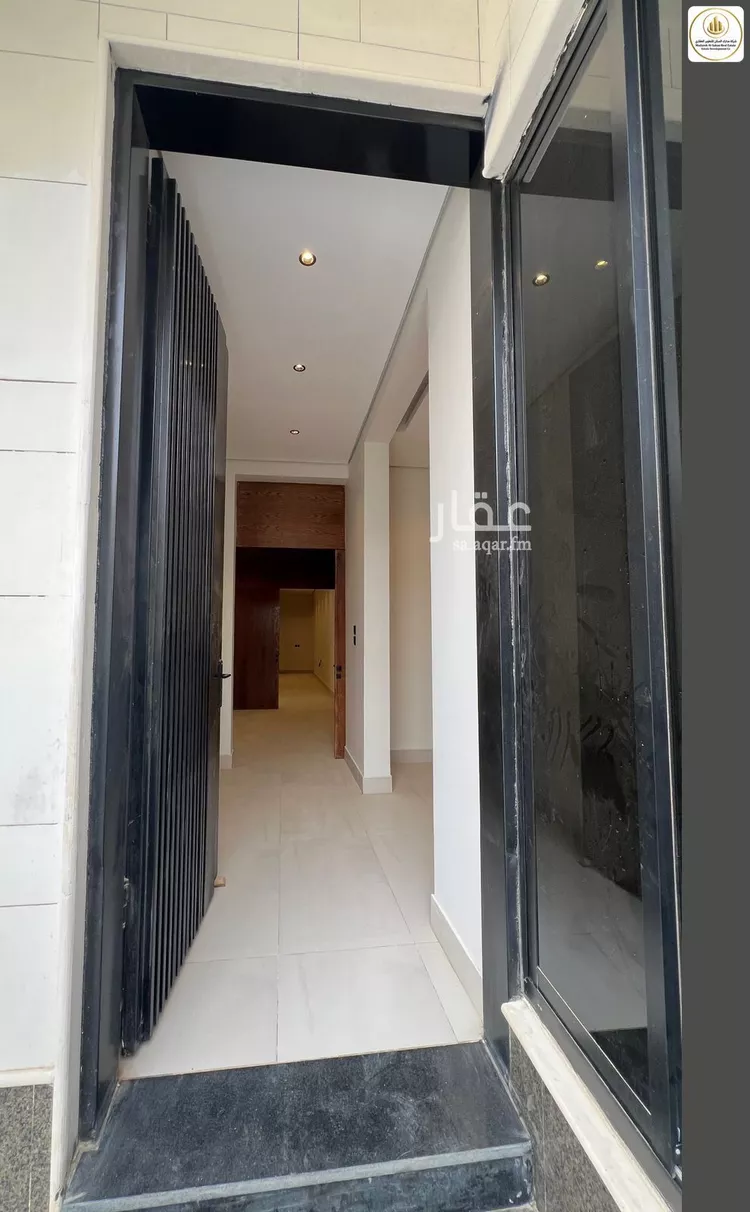 دور للبيع في شارع جبل عريض, حي القادسية, مدينة الرياض, منطقة الرياض 7
