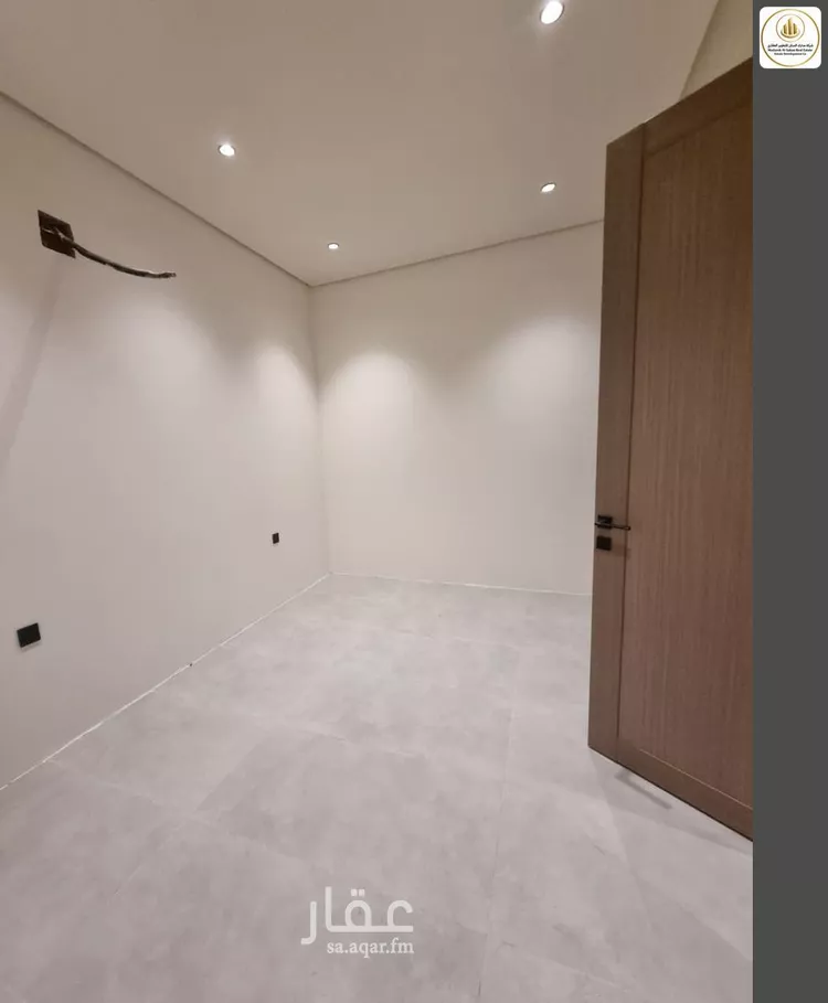 دور للبيع في شارع طريق السلطان قابوس بن سعيد, حي المعيزيلة, مدينة الرياض, منطقة الرياض 6