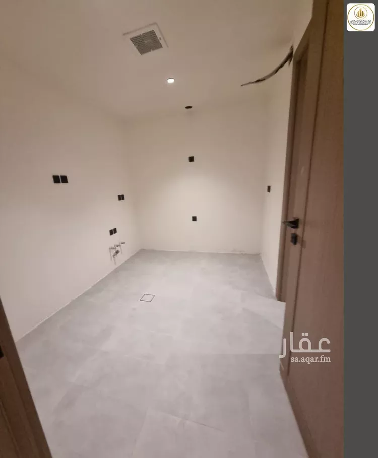 شقة للبيع في شارع طريق السلطان قابوس بن سعيد, حي المعيزيلة, مدينة الرياض, منطقة الرياض صورة 2