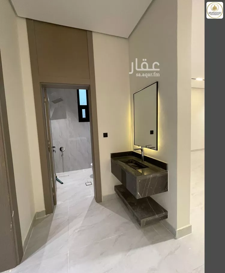فيلا للبيع في شارع الضياء, حي الجنادرية, مدينة الرياض, منطقة الرياض 12