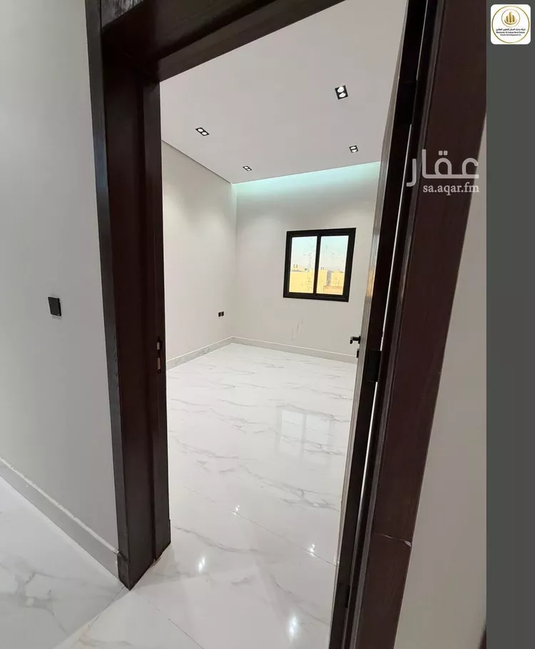دور للبيع في شارع النخل, حي النظيم, مدينة الرياض, منطقة الرياض 12