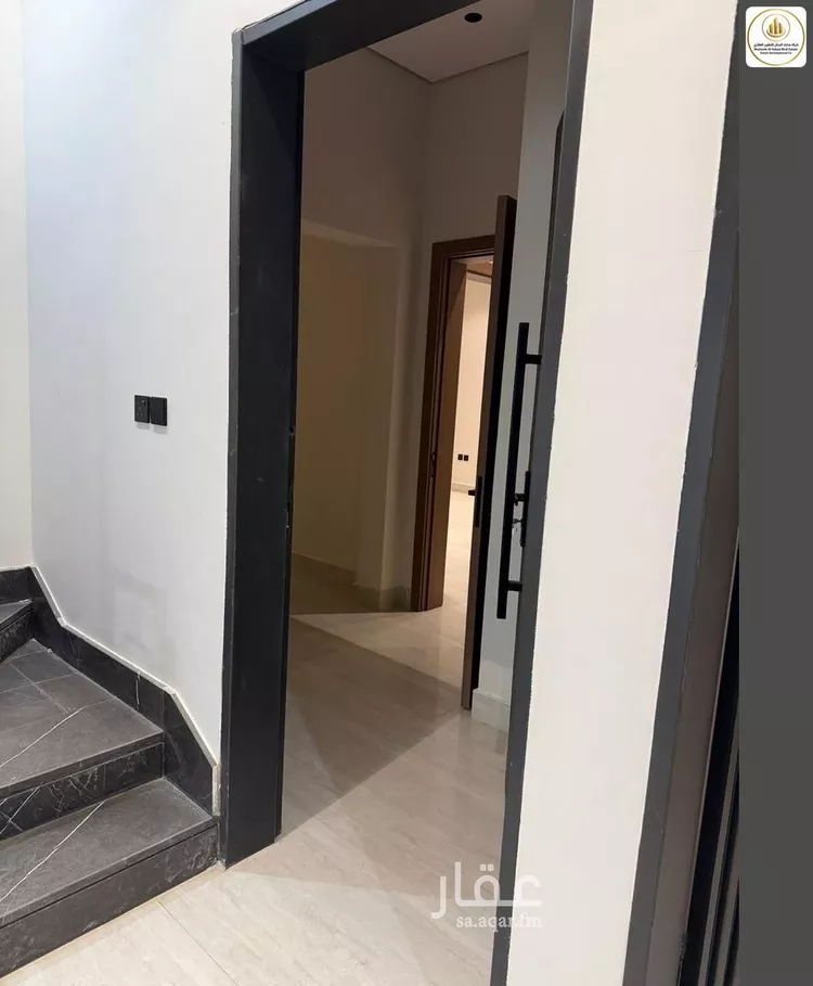 دور للبيع في شارع وادي الساحل, حي الرمال, مدينة الرياض, منطقة الرياض 18