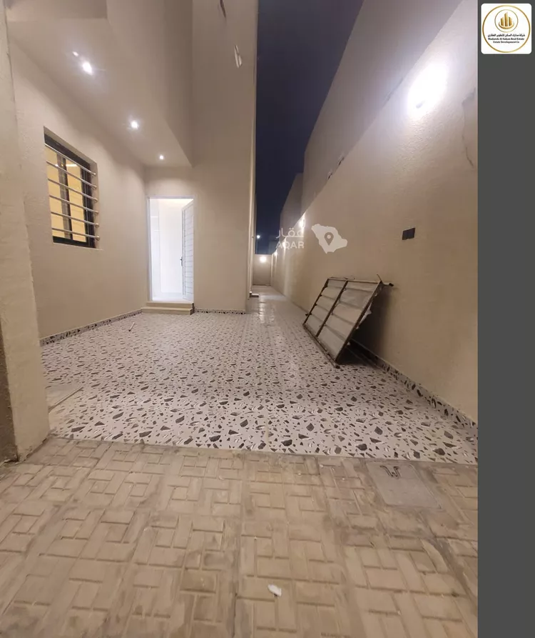 Floor for Sale in Riyadh Taiba 2