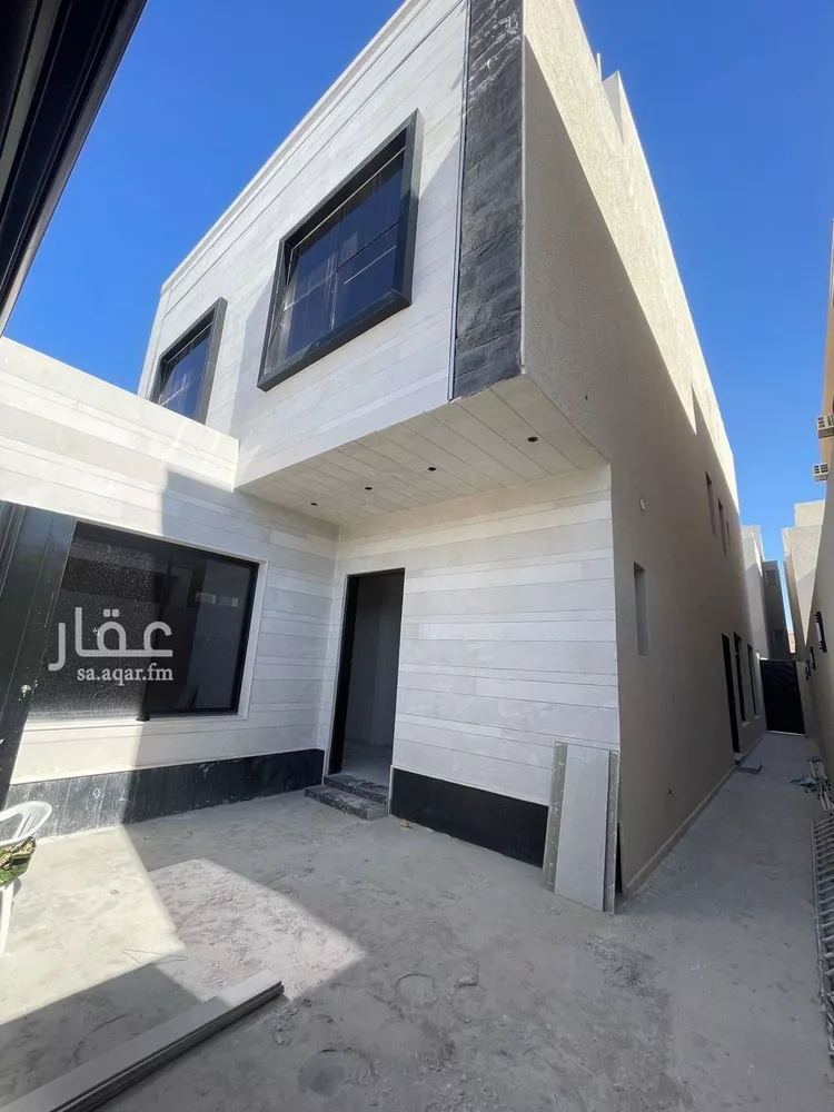 فيلا للبيع في شارع حمزة القبيطي, حي الرمال, مدينة الرياض, منطقة الرياض صورة 4