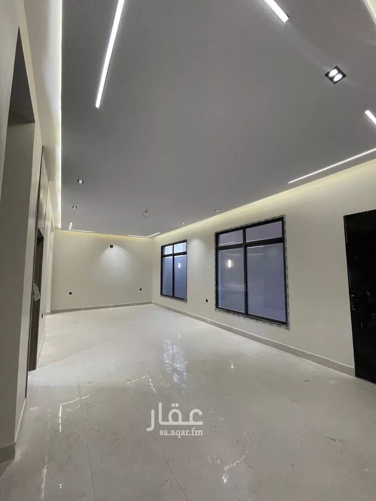 فيلا للبيع في شارع حمزة القبيطي, حي الرمال, مدينة الرياض, منطقة الرياض صورة 5