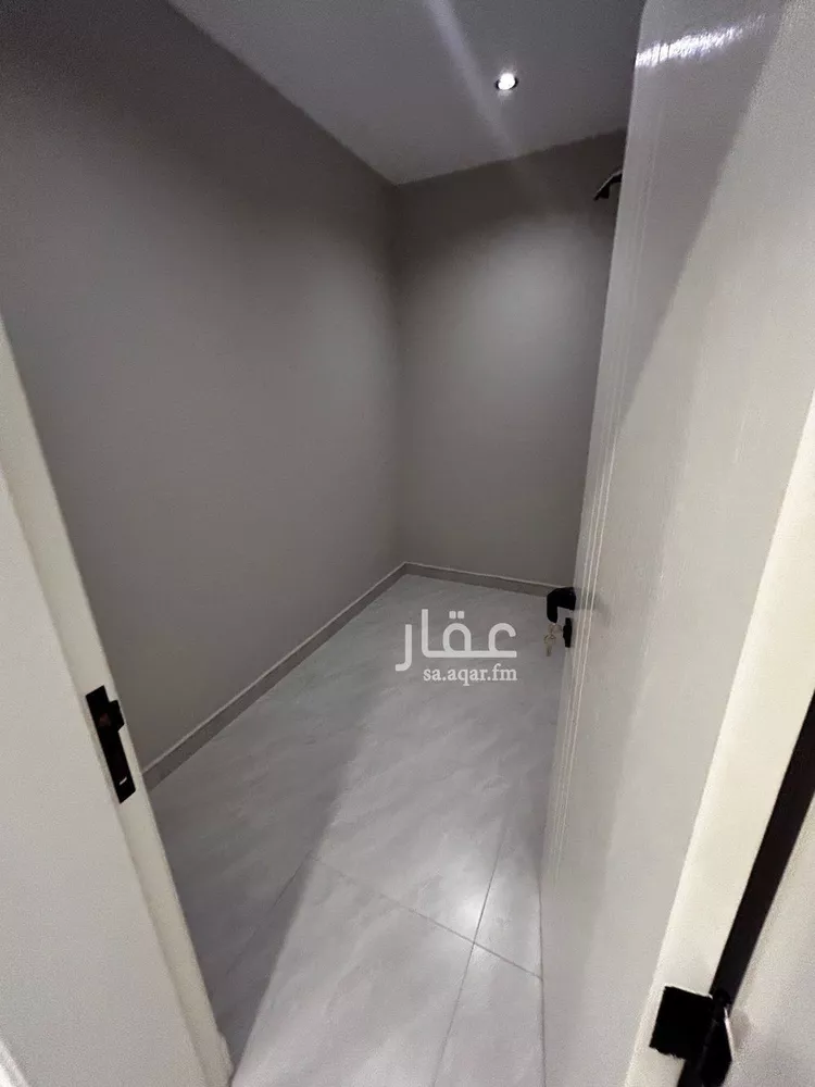 شقة للإيجار في شارع عين شمس, حي حكومي1, مدينة جدة, منطقة مكة المكرمة 6