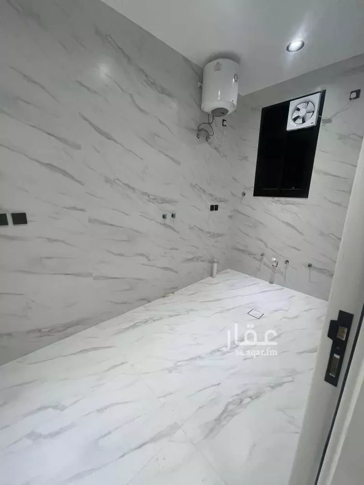 شقة للبيع في شارع المعلاة 55, حي المعلاة, مدينة أحد رفيدة, منطقة عسير صورة 4
