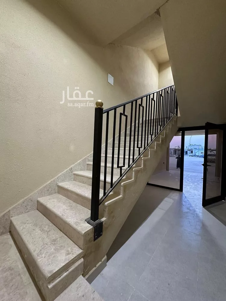 دور للبيع في شارع ابن جبير, حي طيبة, مدينة الرياض, منطقة الرياض صورة 2