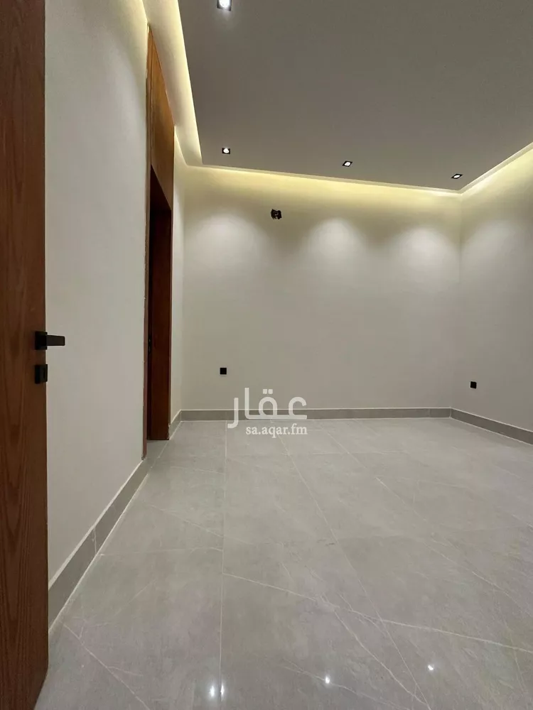 دور للبيع في شارع ابن جبير, حي طيبة, مدينة الرياض, منطقة الرياض صورة 5