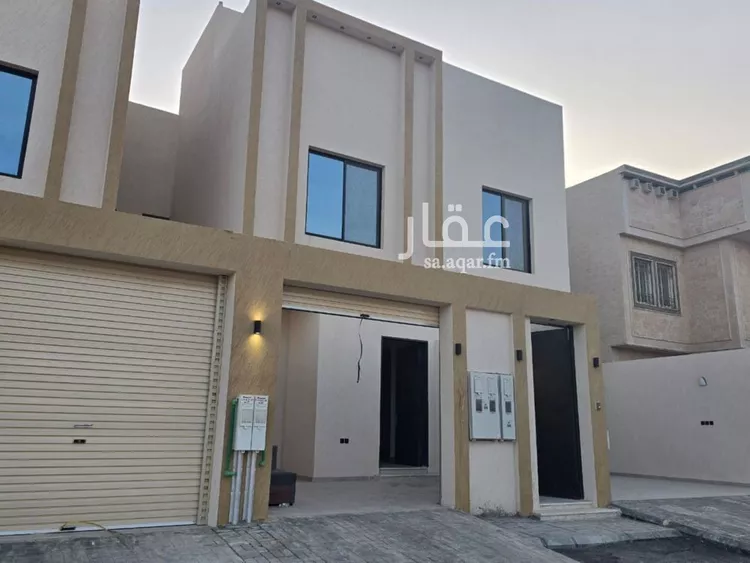 دور للبيع في شارع عباس يوسف قطان, حي ديراب, مدينة الرياض, منطقة الرياض