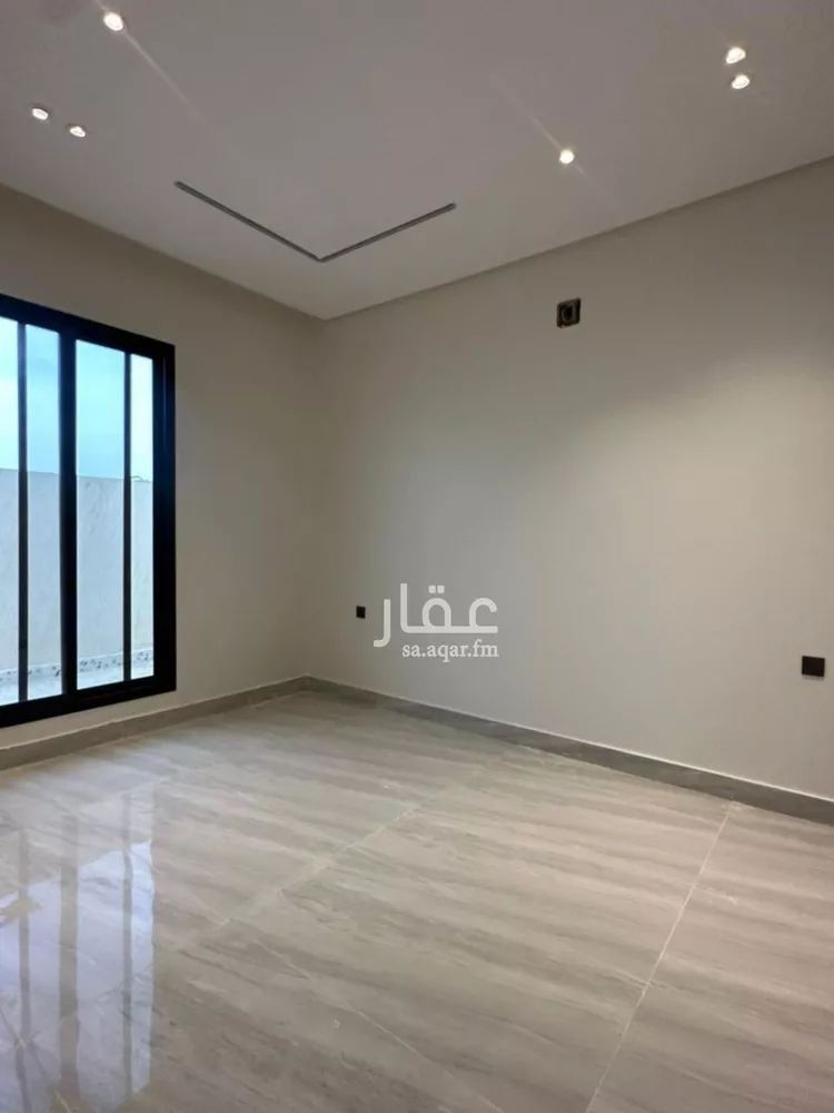 دور للبيع في شارع ابن جبير, حي طيبة, مدينة الرياض, منطقة الرياض صورة 3