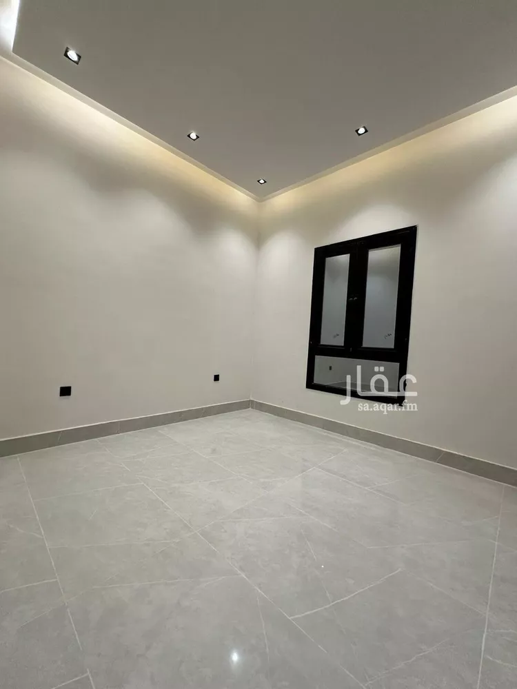 دور للبيع في شارع ابن جبير, حي طيبة, مدينة الرياض, منطقة الرياض صورة 4