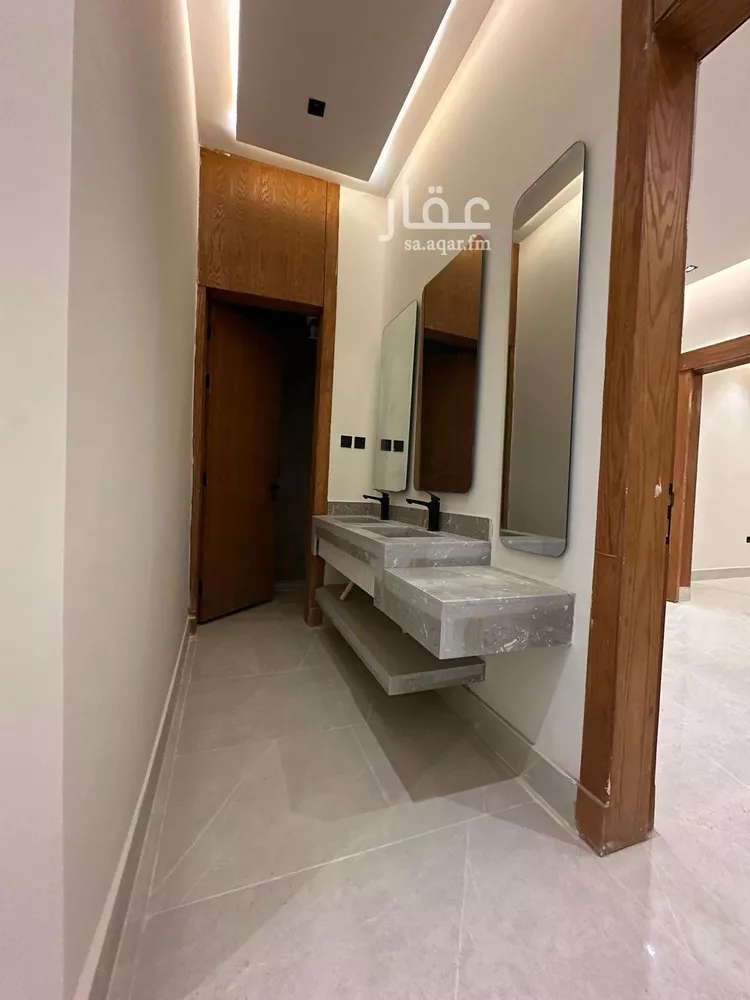 دور للبيع في شارع ابن جبير, حي طيبة, مدينة الرياض, منطقة الرياض صورة 3