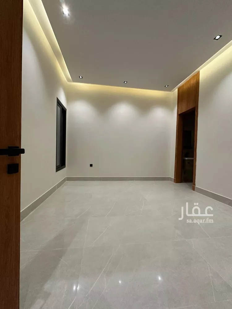 دور للبيع في شارع ابن جبير, حي طيبة, مدينة الرياض, منطقة الرياض صورة 5