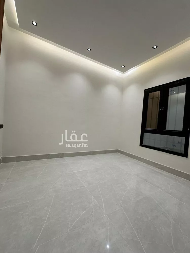 دور للبيع في شارع ابن جبير, حي طيبة, مدينة الرياض, منطقة الرياض صورة 5