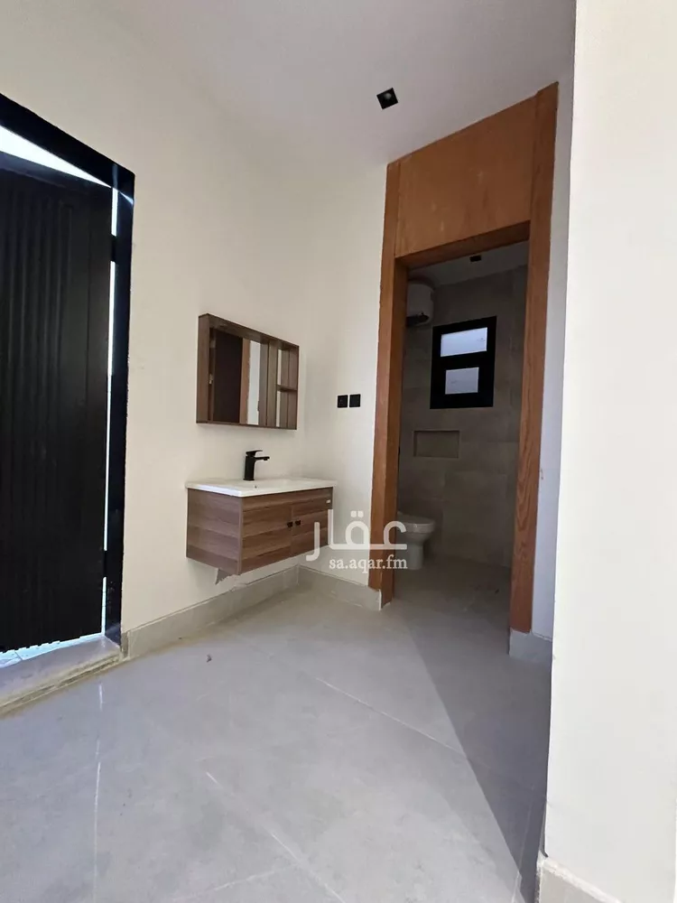 دور للبيع في شارع ابن جبير, حي طيبة, مدينة الرياض, منطقة الرياض صورة 5