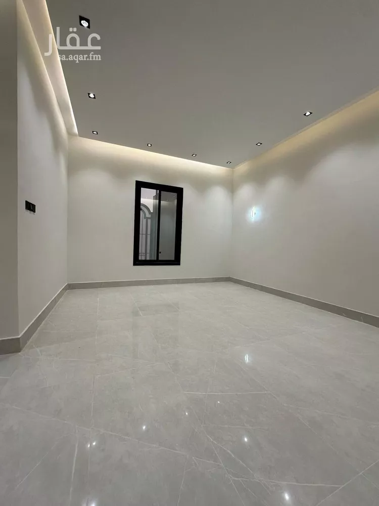 دور للبيع في شارع ابن جبير, حي طيبة, مدينة الرياض, منطقة الرياض صورة 2