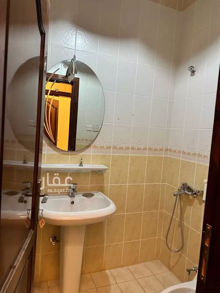 شقة للإيجار في شارع ابو طاهر الدشتج, حي بنى ظفر, مدينة المدينة المنورة, منطقة المدينة المنورة صورة 3