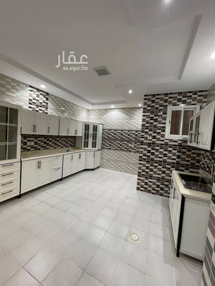 فيلا للإيجار في شارع المارديني, حي الوادي, مدينة الرياض, منطقة الرياض صورة 5