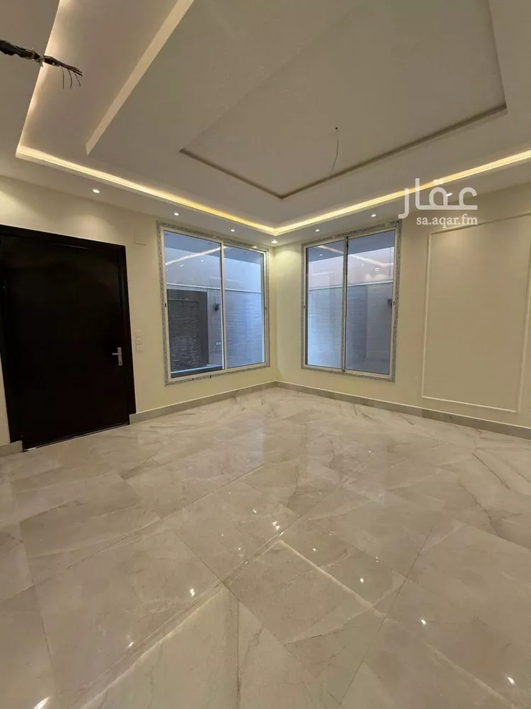 فيلا للإيجار في شارع رقم 348, حي النرجس, مدينة الرياض, منطقة الرياض صورة 2