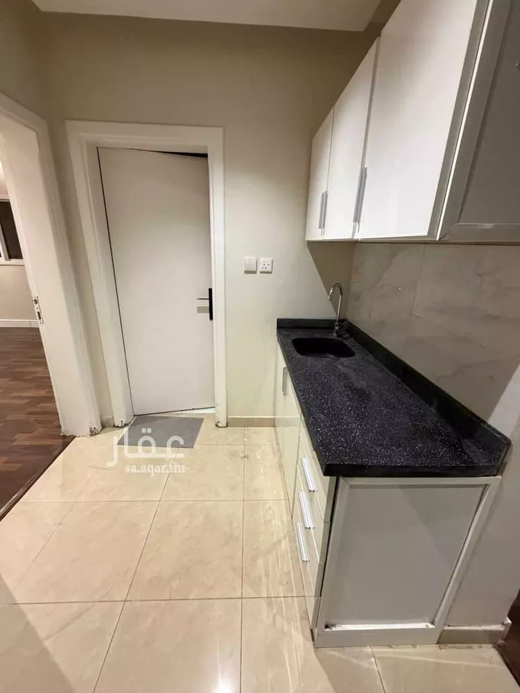 شقة للإيجار في شارع ضنك ، حي العقيق ، الرياض ، منطقة الرياض صورة 3