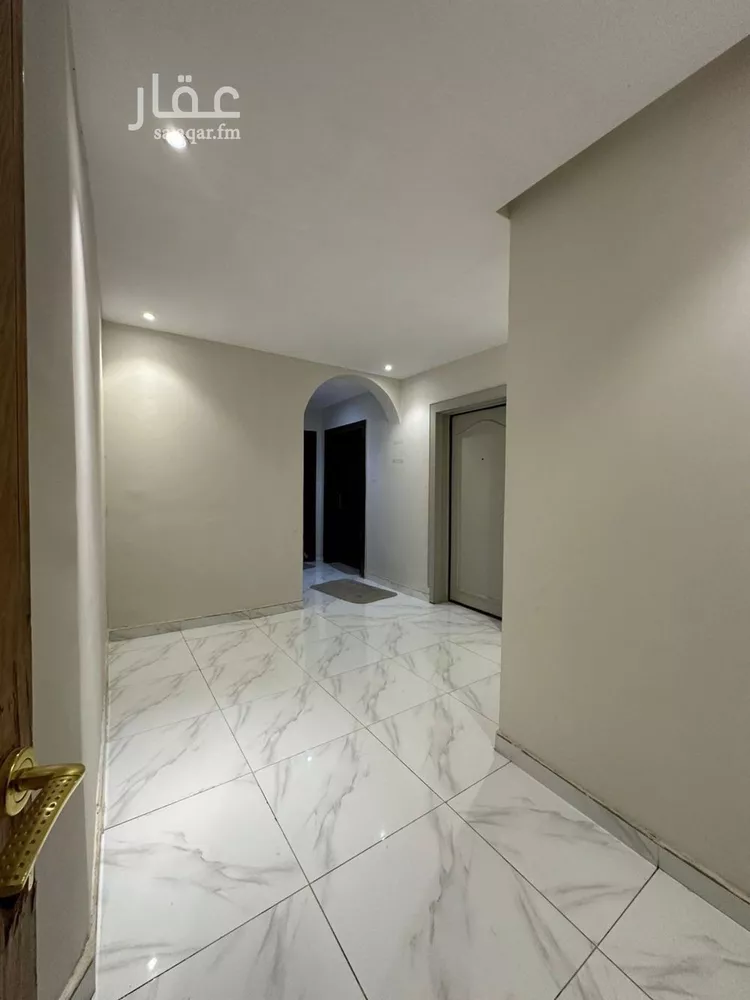 شقة للإيجار في شارع جرير بن عبدالله البجلي, حي مغرزات, مدينة الرياض, منطقة الرياض صورة 5