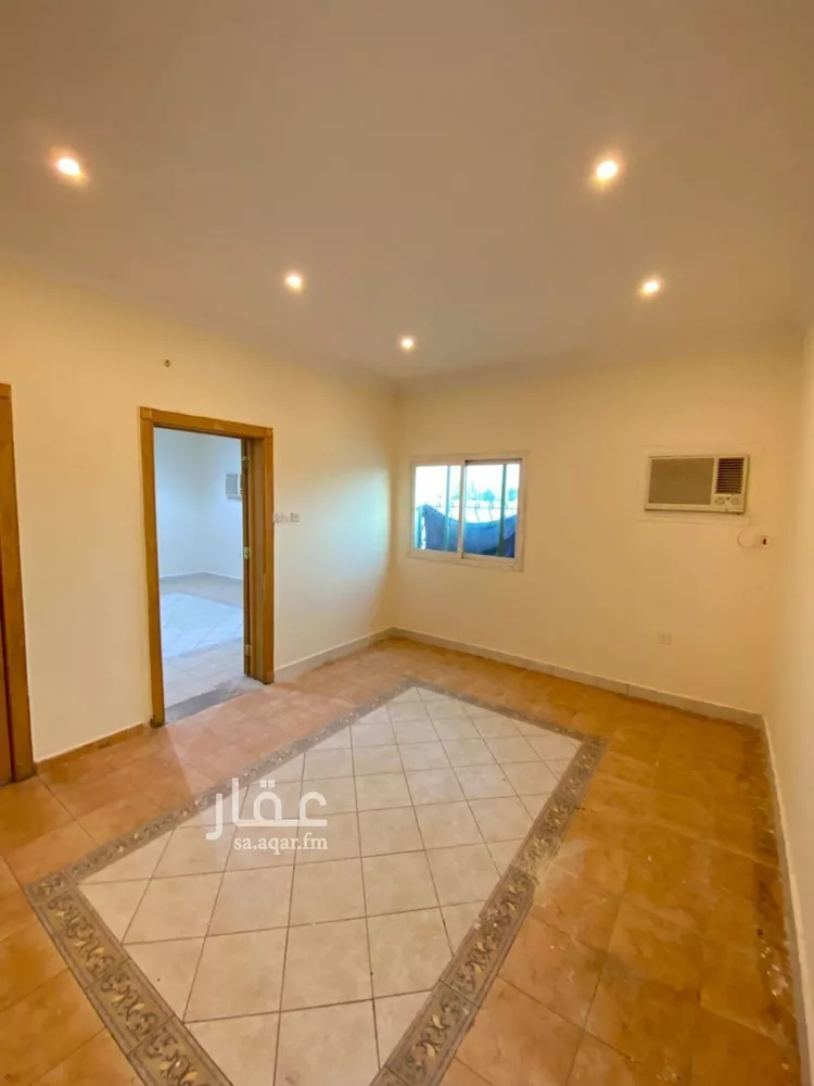 شقة للإيجار في شارع ابي سفيان بن حرب, حي النزهة, مدينة الرياض, منطقة الرياض صورة 2