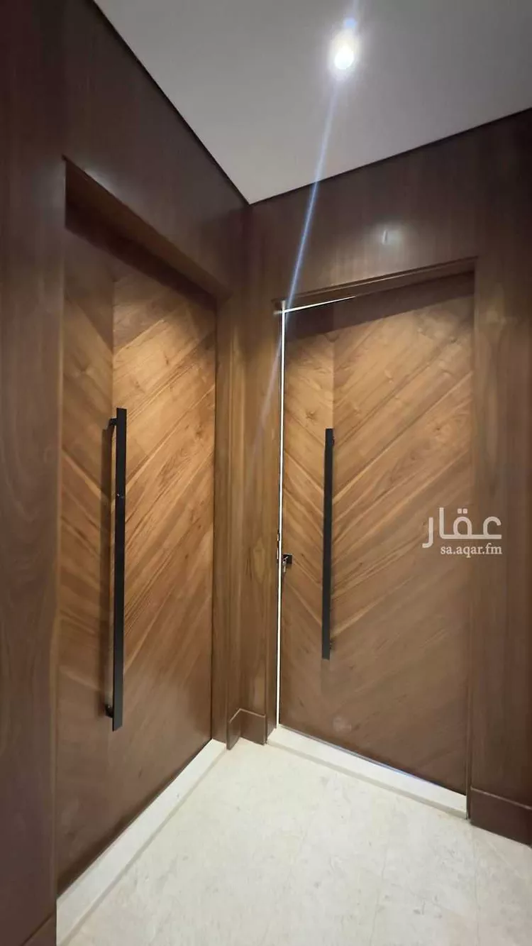 شقة للبيع في شارع أبي القاسم عبد الصمد, حي بطحاء قريش, مدينة مكة المكرمة, منطقة مكة المكرمة صورة 2