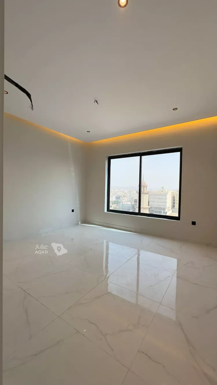 شقة للبيع في شارع عبدالعزيز بن محمد سندي, حي الملك فهد, مدينة مكة المكرمة, منطقة مكة المكرمة 28