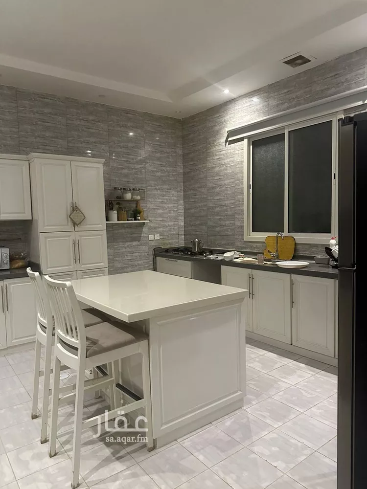 فيلا للبيع في شارع فؤاد محمد عمر توفيق, حي المهدية, مدينة الرياض, منطقة الرياض صورة 5