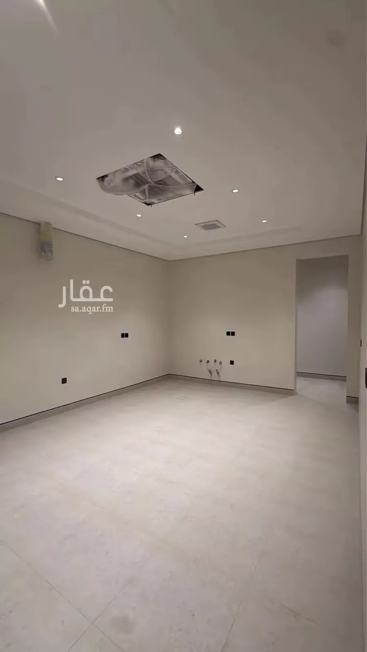 Villa for Sale in Riyadh Al Mahdiyah صورة 4