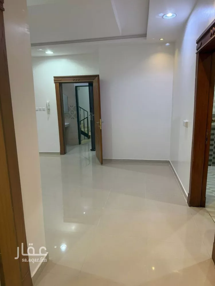 شقة للإيجار في شارع أبي عبيدة النابلسي, حي عكاظ, مدينة الرياض, منطقة الرياض صورة 4