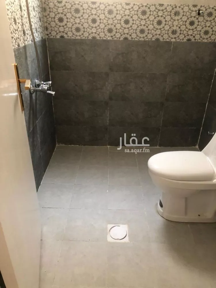 شقة للإيجار في شارع شارع رقم 111, حي ظهرة لبن, مدينة الرياض, منطقة الرياض صورة 3