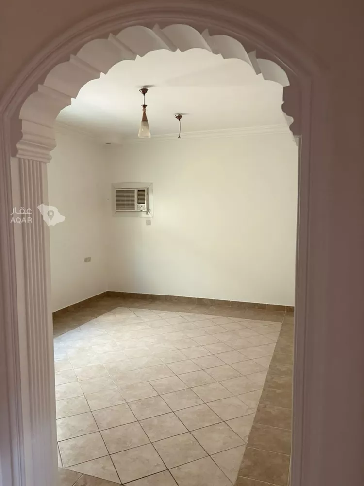 Floor for Rent in Riyadh Al Aqiq 12