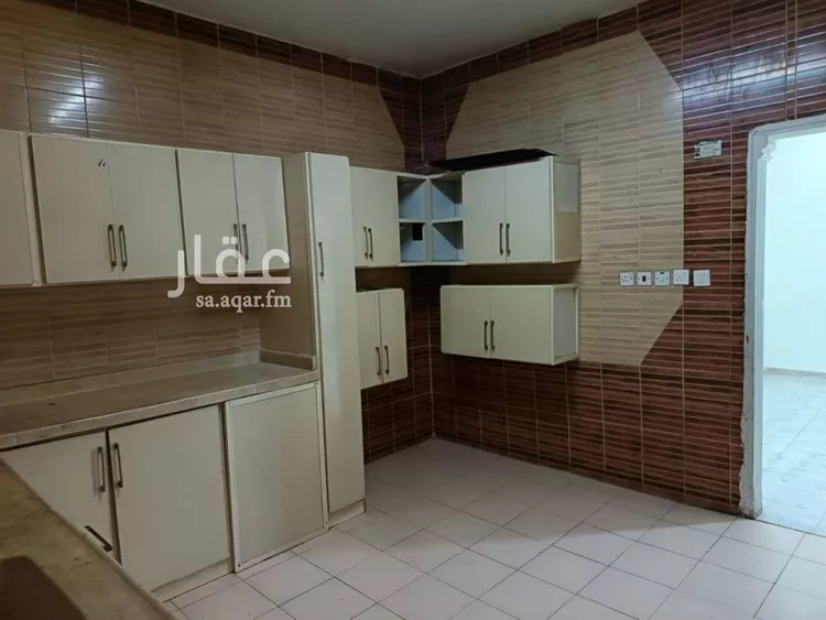 شقة للإيجار في شارع أبي عبيدة النابلسي, حي عكاظ, مدينة الرياض, منطقة الرياض صورة 3