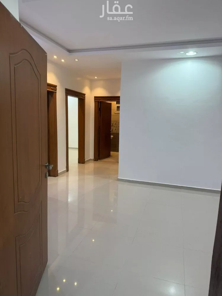 شقة للإيجار في شارع أبي عبيدة النابلسي, حي عكاظ, مدينة الرياض, منطقة الرياض صورة 3