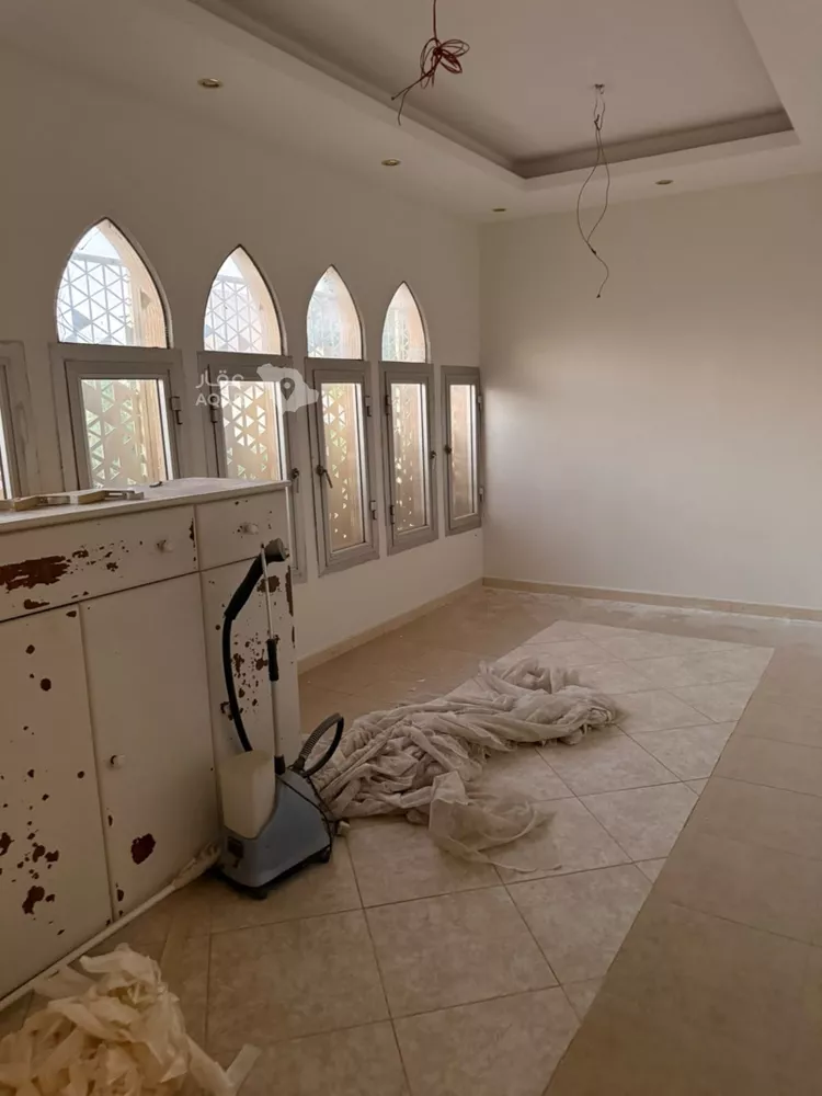 Floor for Rent in Riyadh Ar Rawdah 6